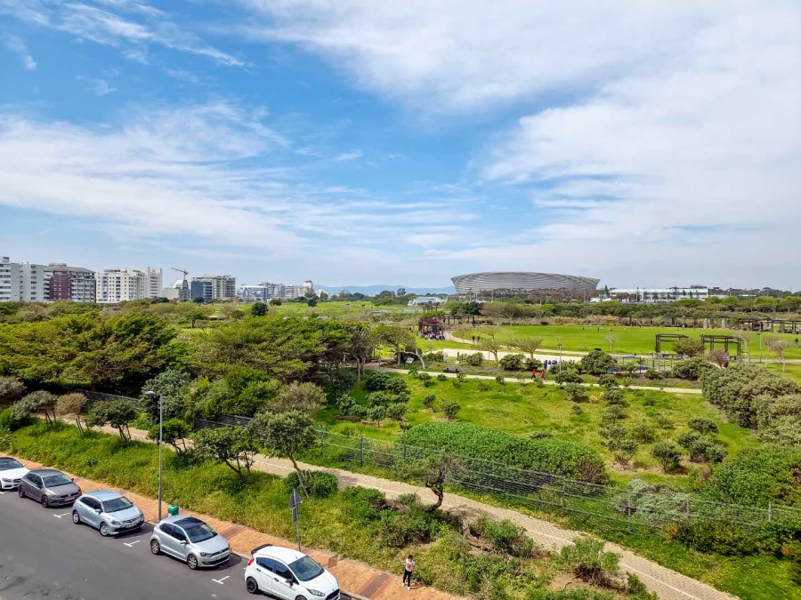 1 Bedroom Property for Sale in Mouille Point Western Cape